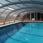 Swimming pool vacuum cleaner UK guide: top models and features