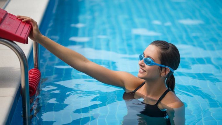 Chlorine calculator for swimming pool: ensuring the perfect balance